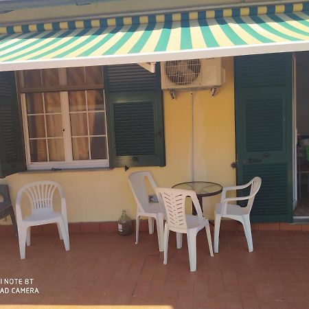 Casa Vacanza Oasi Tranquilla Λα Σπέτσια Εξωτερικό φωτογραφία
